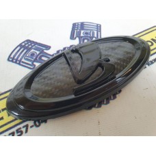 Эмблема решетки радиатора