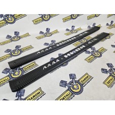 Пластиковые накладки на внутренние пороги Лада 4х4