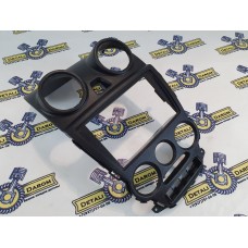 Центральная консоль на панель 2DIN Лада Гранта (люкс) черная.  Центральная консоль на панель 2DIN Лада Гранта (люкс) черная.