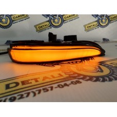 Повторители поворота в зеркало Лада Веста динамические плазма