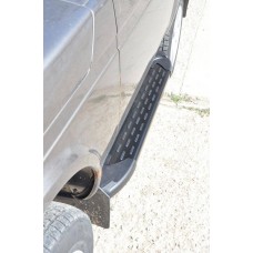 Пороги (БУМЕР-2) алюминиевые с резинкой для ВАЗ 2121-21214, URBAN (чёрный мат)