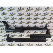 Внешние пластиковые накладки порогов на ВАЗ 2114, 2115 (неокрашенные)