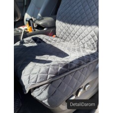 Универсальная накидка на сиденье