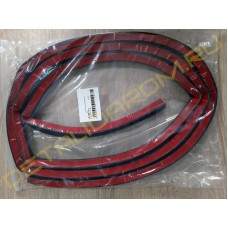 Уплотнитель капота Лада Веста - 3 метра